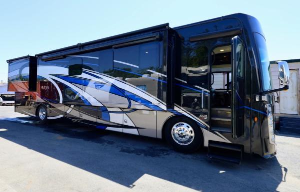 2019 Thor Motor Coach Aria – Luxury Diesel Pusher Class A Motorhome